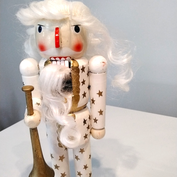 12" Nutcracker from Bombay Company - Picture 2 of 6